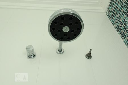 Casa à venda com 135m², 3 quartos e 2 vagasBanheiro 1