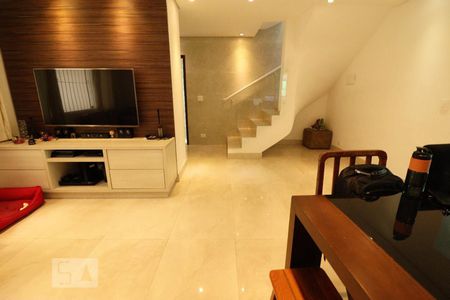 Sala de casa à venda com 3 quartos, 135m² em Vila Moraes, São Paulo