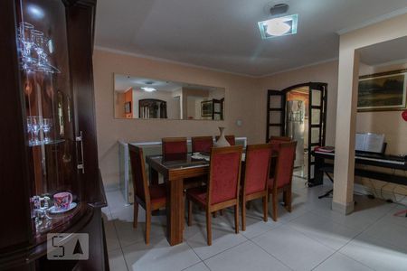 Sala de Jantar de casa à venda com 3 quartos, 300m² em Vila Silveira, Guarulhos