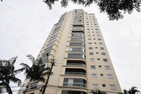 Apartamento à venda com 128m², 3 quartos e 3 vagas Apartamento à venda com 128m², 3 quartos e 3 vagasFachada