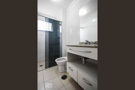 Apartamento à venda com 128m², 3 quartos e 3 vagas Apartamento à venda com 128m², 3 quartos e 3 vagasBanheiro suíte 2