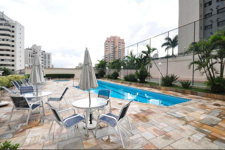 Apartamento à venda com 128m², 3 quartos e 3 vagasPiscina
