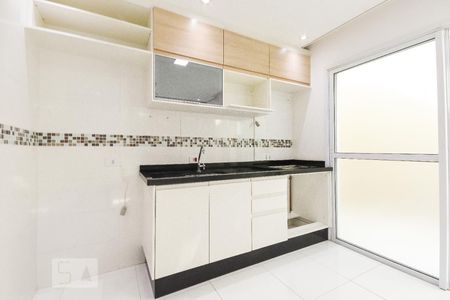 Casa de condomínio à venda com 65m², 2 quartos e 2 vagasCozinha