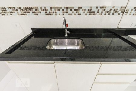 Casa de condomínio à venda com 65m², 2 quartos e 2 vagasCozinha