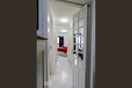 Apartamento à venda com 72m², 3 quartos e 1 vaga Apartamento à venda com 72m², 3 quartos e 1 vagaCorredor