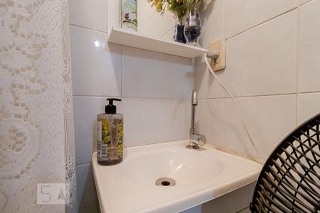 Apartamento à venda com 72m², 3 quartos e 1 vaga Apartamento à venda com 72m², 3 quartos e 1 vagaBanheiro