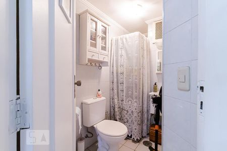 Apartamento à venda com 72m², 3 quartos e 1 vaga Apartamento à venda com 72m², 3 quartos e 1 vagaBanheiro