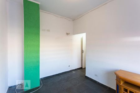 Sala/Quarto de casa para alugar com 2 quartos, 29m² em Vila Campesina, Osasco