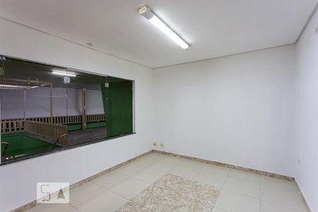 Sala de casa para alugar com 5 quartos, 180m² em Vila Campesina, Osasco