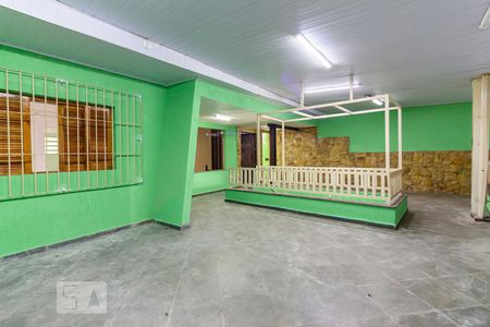 Sacada de casa para alugar com 5 quartos, 180m² em Vila Campesina, Osasco