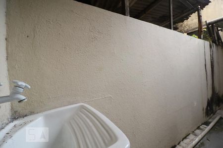 Casa para alugar com 48m², 1 quarto e sem vagaÁrea de Serviço