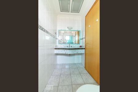 Apartamento para alugar com 130m², 3 quartos e 2 vagas Apartamento para alugar com 130m², 3 quartos e 2 vagasBanheiro da Suíte 3