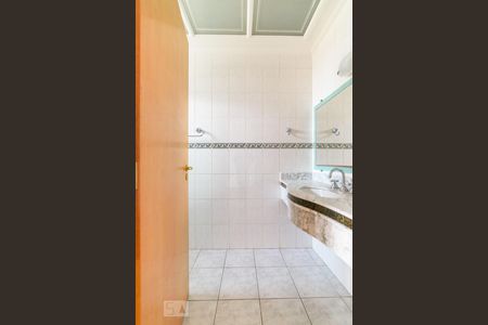 Apartamento para alugar com 130m², 3 quartos e 2 vagas Apartamento para alugar com 130m², 3 quartos e 2 vagasBanheiro da Suíte 3