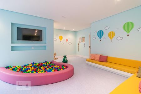 Área Comum de apartamento para alugar com 2 quartos, 70m² em Empresarial 18 do Forte, Barueri
