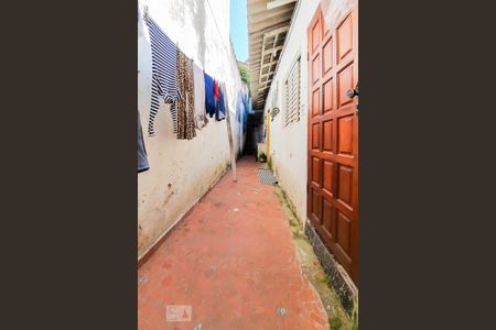 Casa à venda com 125m², 4 quartos e 1 vaga Casa à venda com 125m², 4 quartos e 1 vagaCorredor