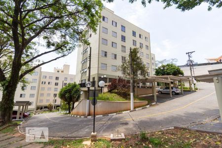 Apartamento para alugar com 61m², 2 quartos e 1 vagaHall