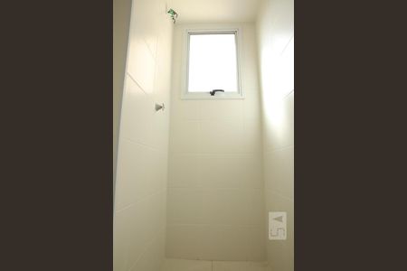 Banheiro de apartamento para alugar com 2 quartos, 40m² em Cambuci, São Paulo