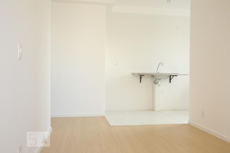 Sala de apartamento para alugar com 2 quartos, 40m² em Cambuci, São Paulo