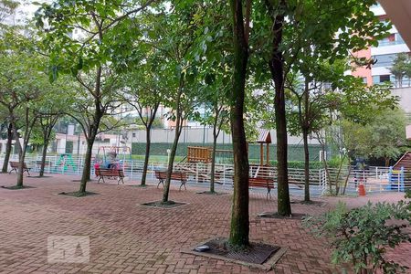 Apartamento para alugar com 50m², 2 quartos e 1 vagaÁrea comum - playground