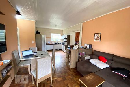 Sala de casa à venda com 5 quartos, 200m² em São José, Novo Hamburgo