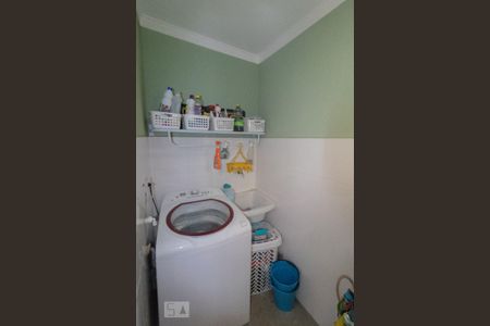 Casa à venda com 170m², 3 quartos e 4 vagasÁrea de Serviço