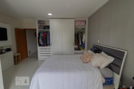 Suíte 1 de casa à venda com 3 quartos, 170m² em Vila Pereira Barreto, São Paulo