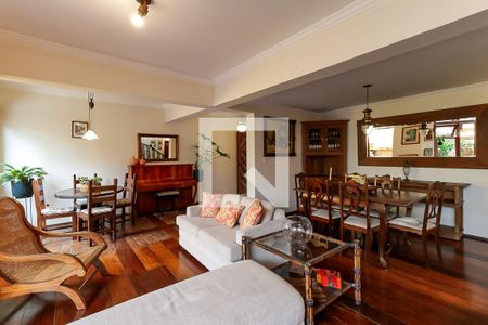 Sala de casa de condomínio para alugar com 4 quartos, 220m² em Jardim Ampliação, São Paulo