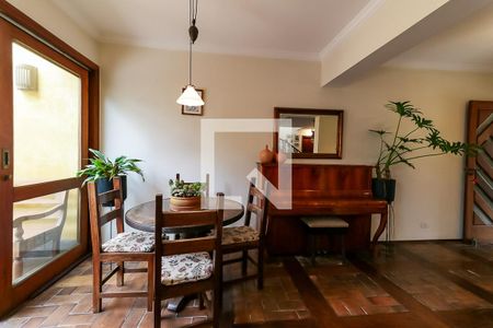 Hall de casa de condomínio para alugar com 4 quartos, 220m² em Jardim Ampliação, São Paulo