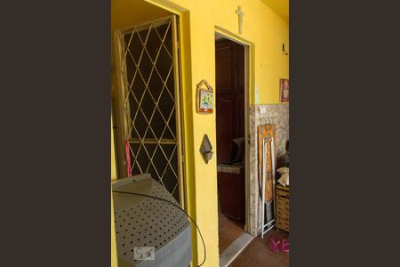 Casa à venda com 200m², 3 quartos e sem vagaDetalhe da area de serviço