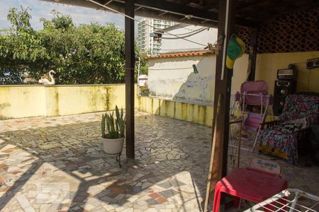 Casa à venda com 200m², 3 quartos e sem vagaTerraço