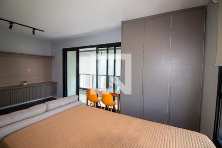 Sala / Quarto - Studio de kitnet/studio à venda com 1 quarto, 39m² em Campo Belo, São Paulo