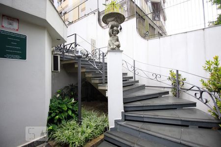 Apartamento à venda com 136m², 4 quartos e 1 vagaEntrada