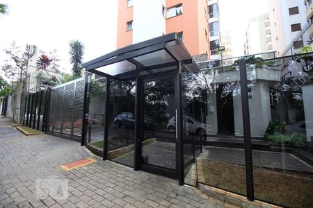 Apartamento à venda com 136m², 4 quartos e 1 vagaFachada