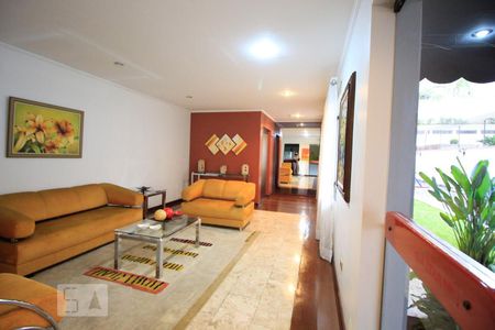 Apartamento à venda com 136m², 4 quartos e 1 vagaHall