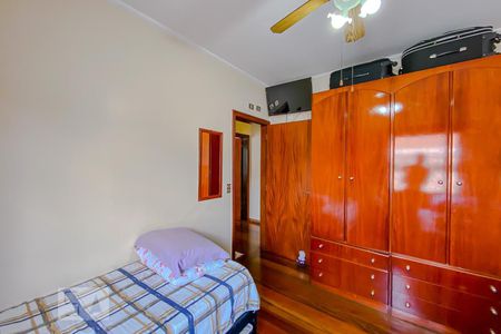 Casa à venda com 190m², 4 quartos e 2 vagasQuarto 2