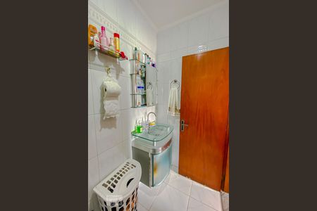 Casa à venda com 190m², 4 quartos e 2 vagasBanheiro da Suite