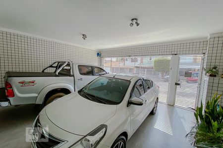 Casa à venda com 190m², 4 quartos e 2 vagasGaragem