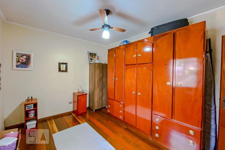 Casa à venda com 190m², 4 quartos e 2 vagasQuarto