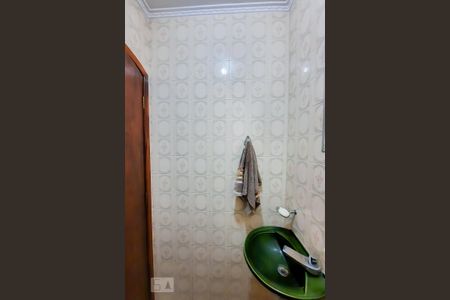 Casa para alugar com 320m², 3 quartos e 5 vagasLavabo