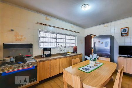 Casa para alugar com 320m², 3 quartos e 5 vagasCozinha