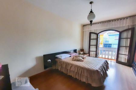 Casa para alugar com 320m², 3 quartos e 5 vagasSuíte 