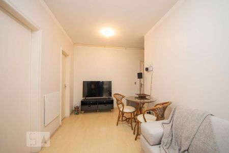 Sala  de apartamento à venda com 1 quarto, 42m² em Humaitá, Porto Alegre