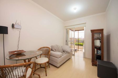 Sala  de apartamento à venda com 1 quarto, 42m² em Humaitá, Porto Alegre