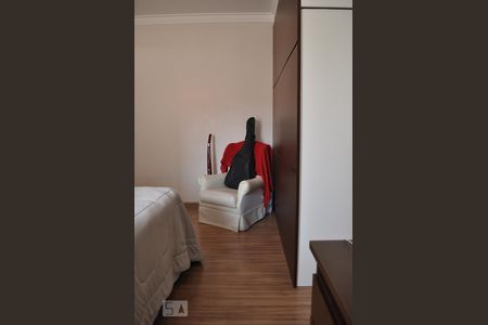 Casa à venda com 240m², 3 quartos e 3 vagasQuarto 3