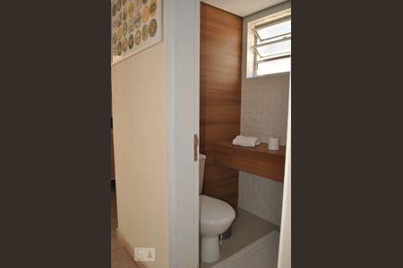 Casa à venda com 240m², 3 quartos e 3 vagasLavabo - área da churrasqueira