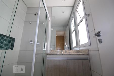 Banheiro Suite 1 de apartamento para alugar com 2 quartos, 75m² em Barcelona, São Caetano do Sul