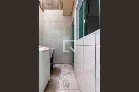 Casa de condomínio à venda com 50m², 2 quartos e 1 vaga Casa de condomínio à venda com 50m², 2 quartos e 1 vagaÁrea de Serviço