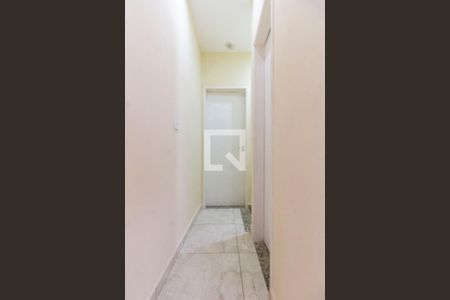 Casa de condomínio à venda com 50m², 2 quartos e 1 vaga Casa de condomínio à venda com 50m², 2 quartos e 1 vagaCorredor