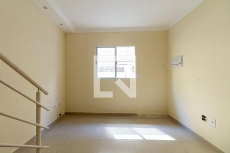 Sala de casa de condomínio à venda com 2 quartos, 50m² em Jardim Norma, São Paulo