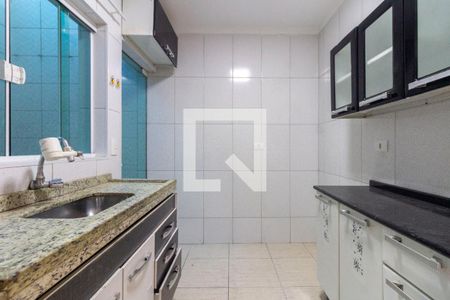 Casa de condomínio à venda com 50m², 2 quartos e 1 vaga Casa de condomínio à venda com 50m², 2 quartos e 1 vagaCozinha